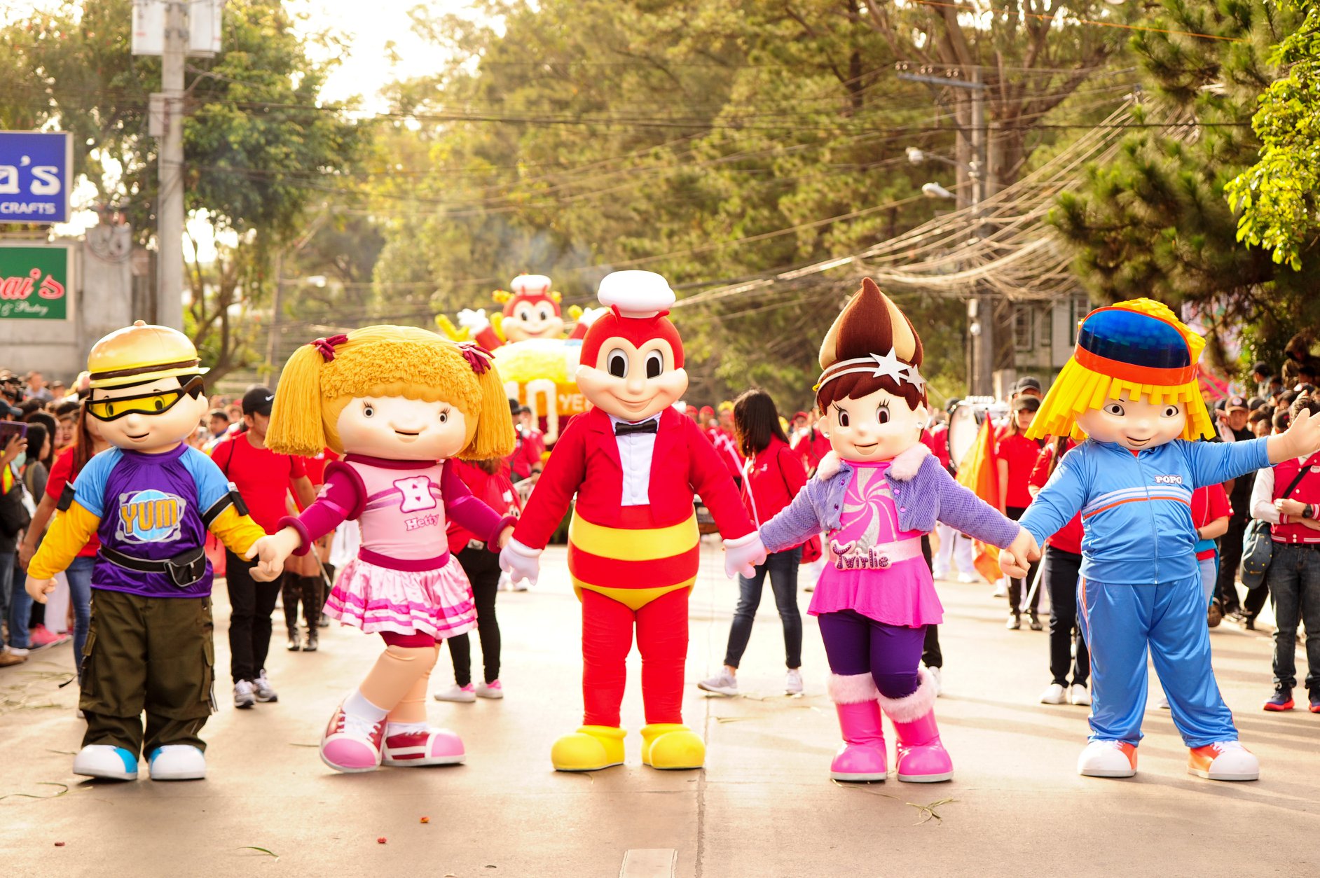 4 things we want to see in the future Jollibee Japan - NOLISOLI