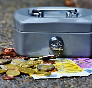 nolisoli be fixture financial struggle