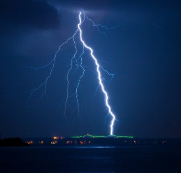 nolisoli fixture news weather thunderstorm lightning