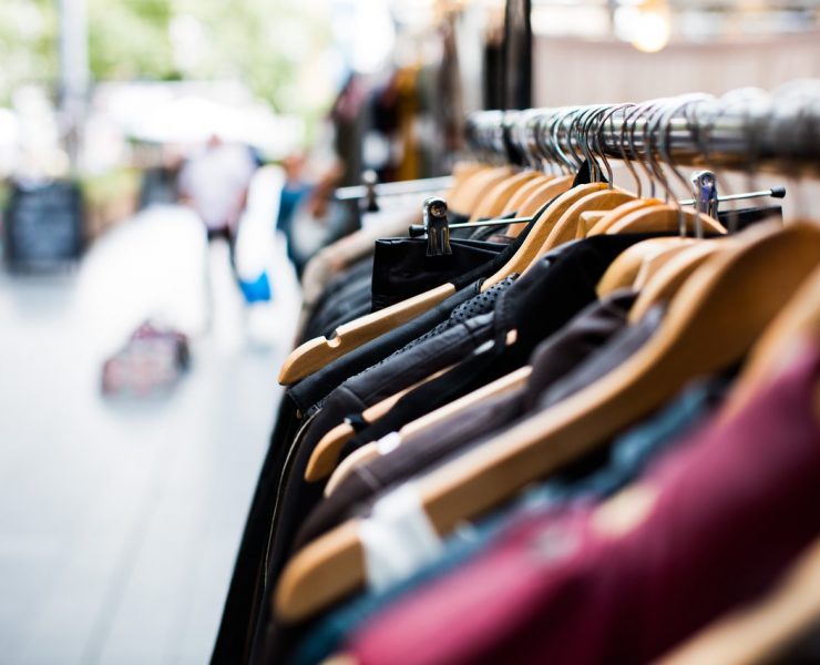 nolisoli fixture thrift shopping second-hand