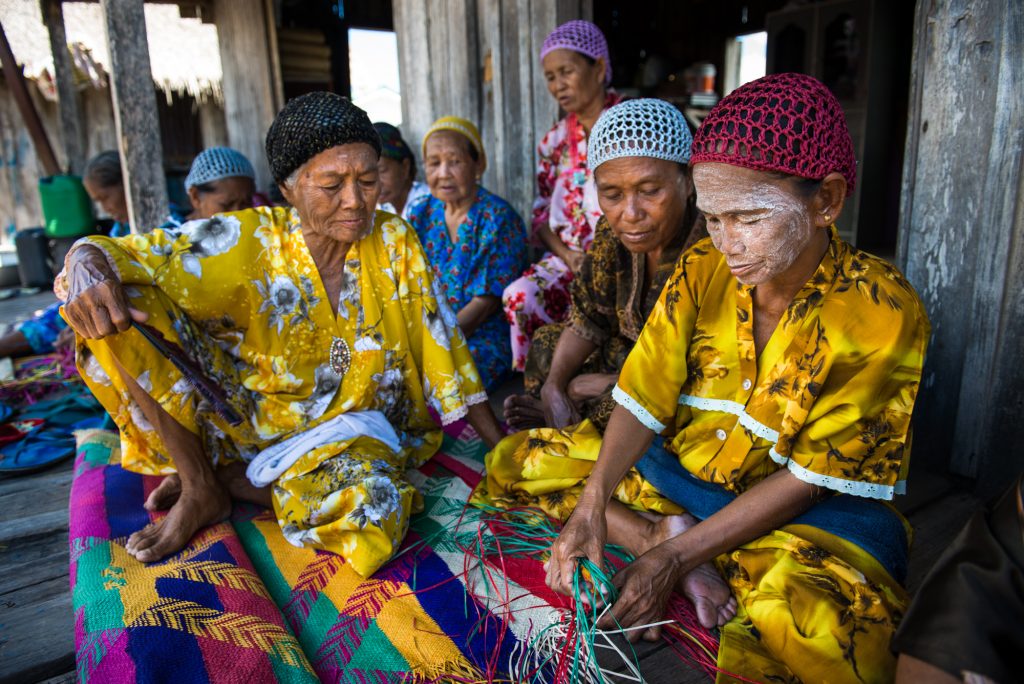 nolisoli be culture burial practices dead bury