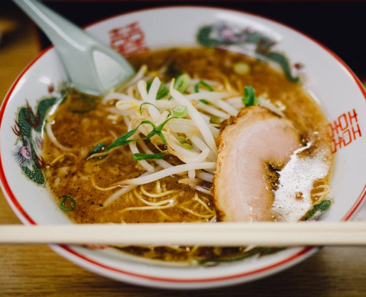 nolisoli make fashion eats ramen uniqlo graphic tees shirts