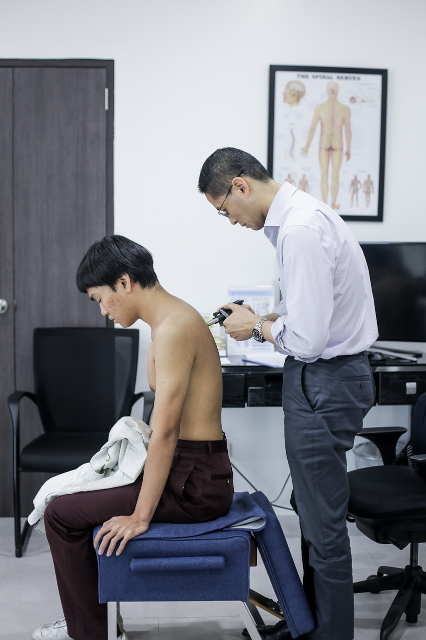 nolisoli feature chiropractor health and wellness scoliosis