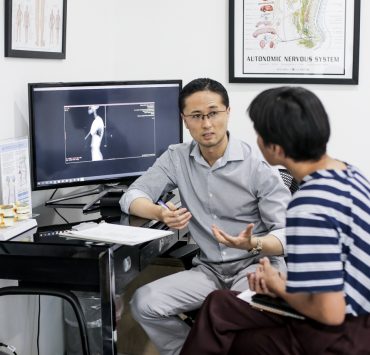 nolisoli feature chiropractor health and wellness scoliosis