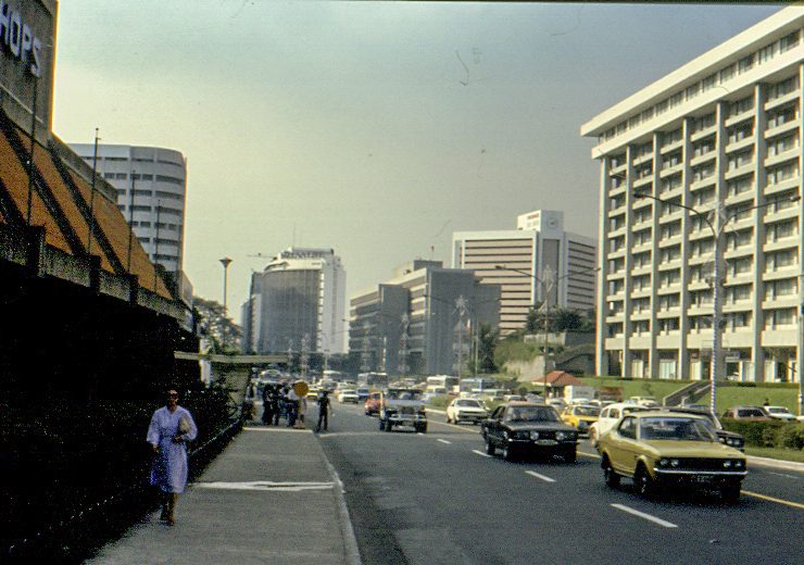 nolisoli ayala center throwback