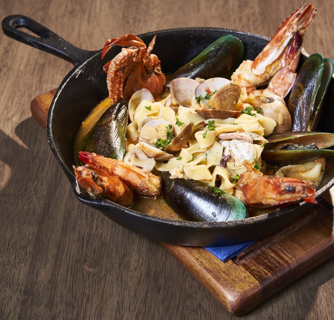 akrotiri alabang eurasian resto