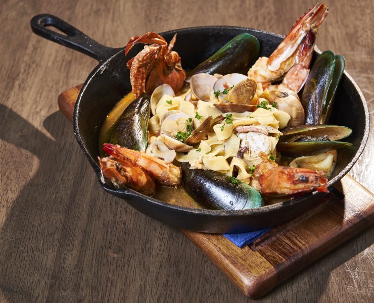 akrotiri alabang eurasian resto