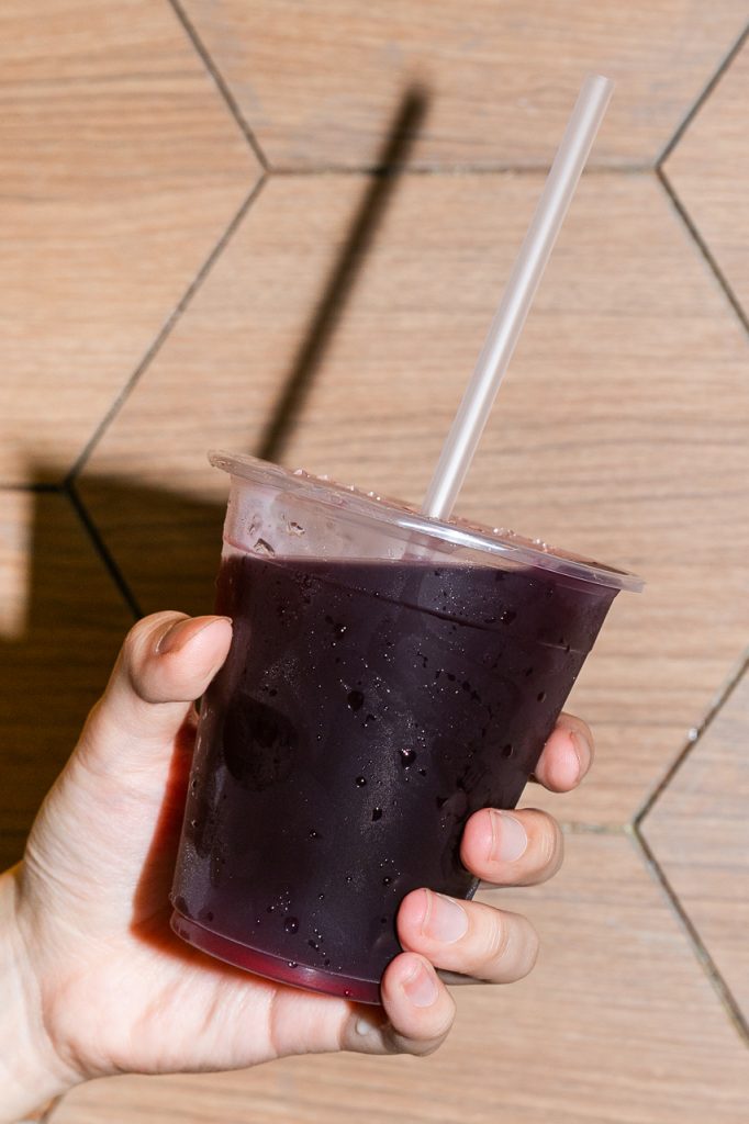 hawker chan drinks roselle tea