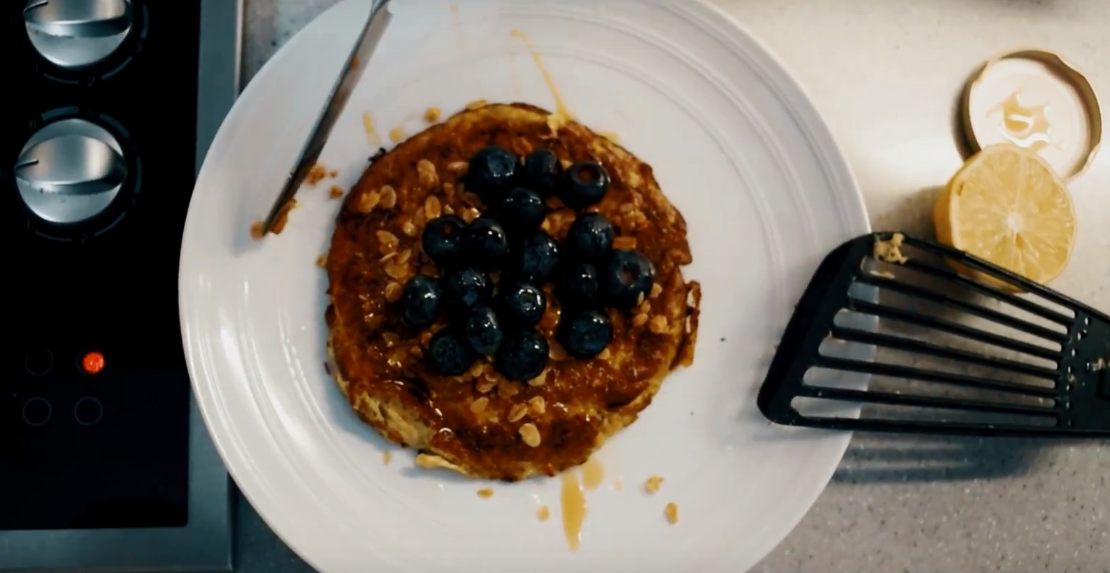 nolisoliph eats flourless banana and egg pancakes ben wittle booky