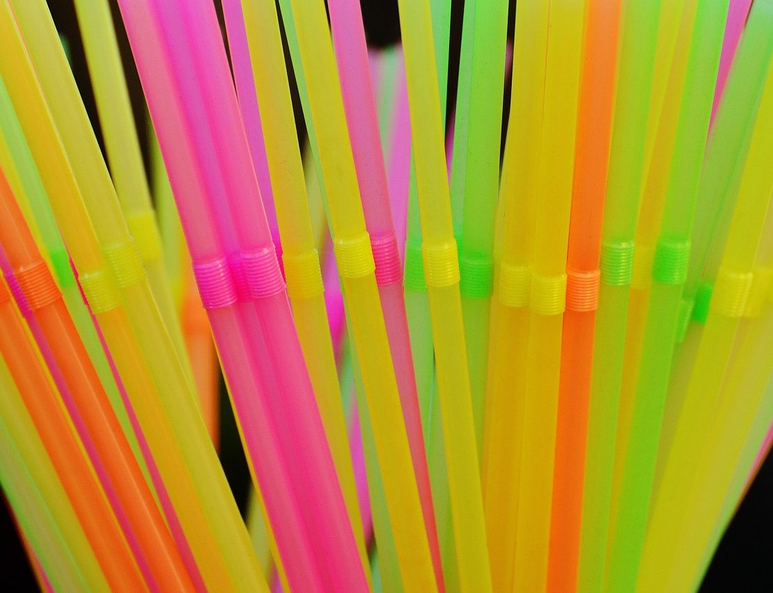 plastic straw