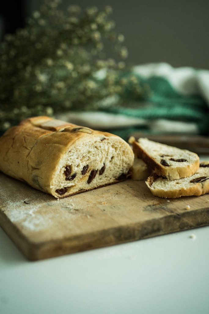 nolisoli eats breadery pomelo raisin bread