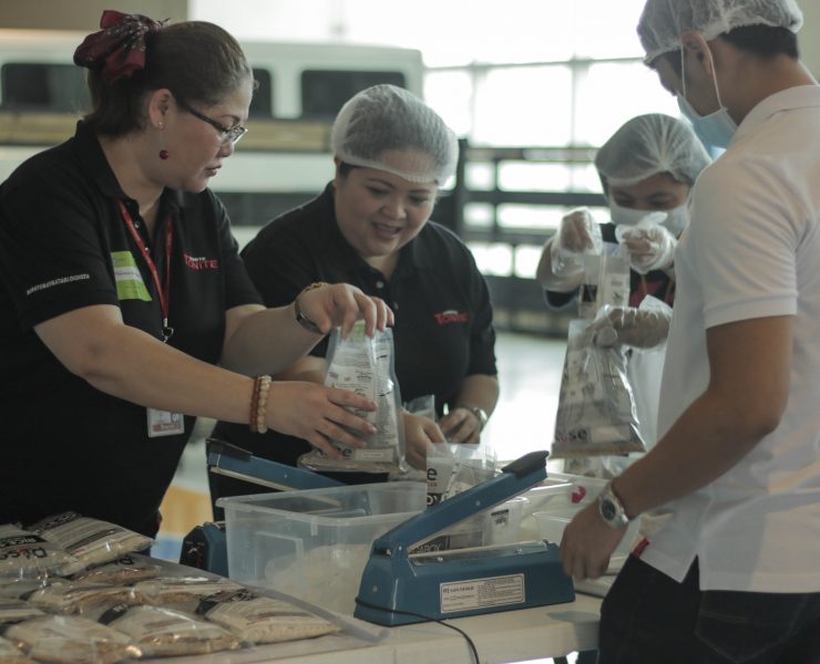 nolisoli sponsored globe rise against hunger