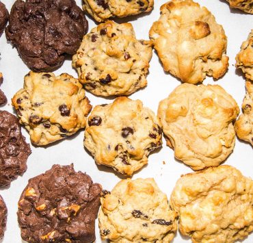 nolisoli eats the flour girl cookies