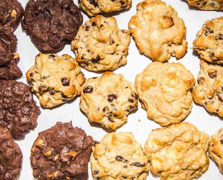 nolisoli eats the flour girl cookies