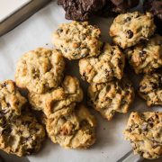 nolisoli eats the flour girl cookies
