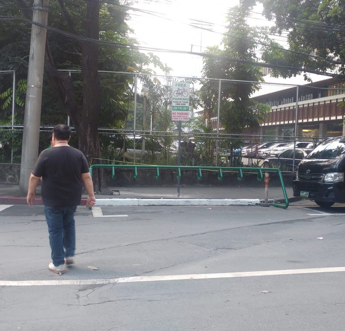 bike rack parking makati legaspi