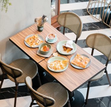 nolisoli eats Ça Va creperie and floral atelier