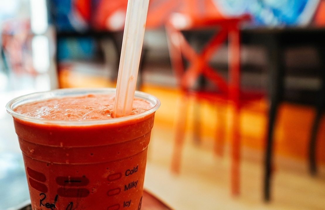 nolisoli plastic straw corporations moment group cibo starbucks