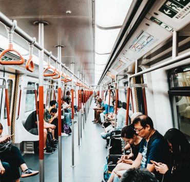 hong kong train unsplash