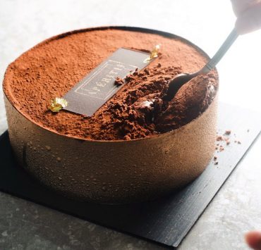 aperitif triple chocolate fudge cake