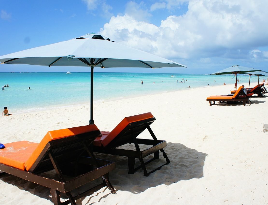nolisoli boracay plastic litter trash clean up