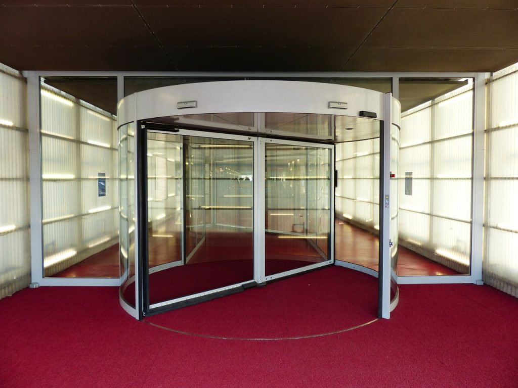 revolving door pixabay