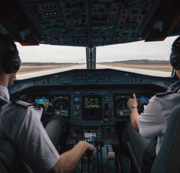 pilot flight airline