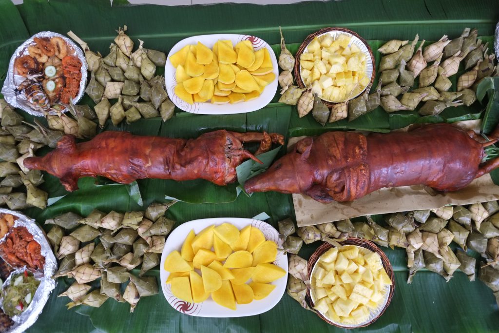 Five Ways To Celebrate Cebu Lechon Festival Nolisoli 3524