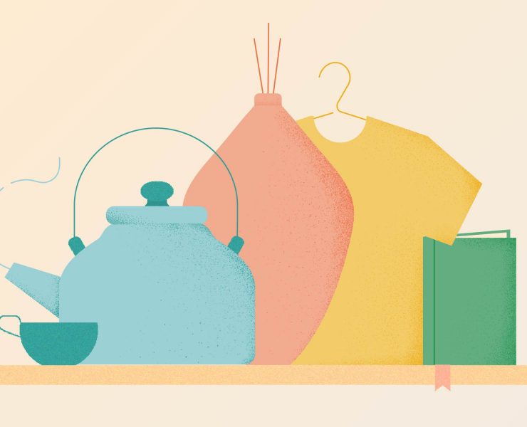 kettle books tshirt vase teacup market shopping