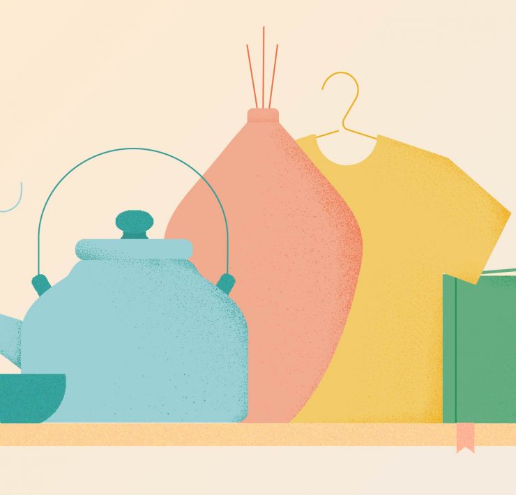 kettle books tshirt vase teacup market shopping