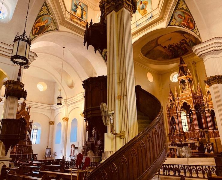 Molo Church cathedral