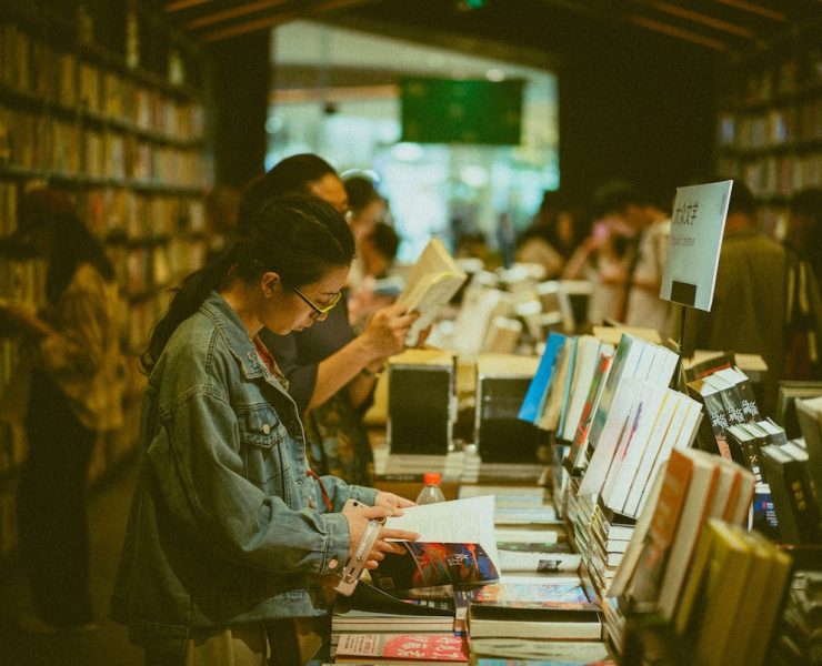 nolisoli gantala press bookstore feminist book unsplash