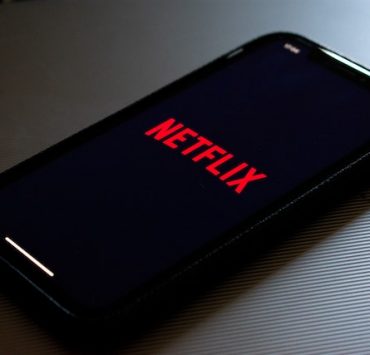 You can now stream Netflix only on your phone for P149 a month