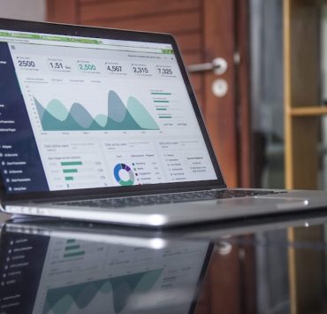 10 websites and applications to help you stay on top of this pandemic