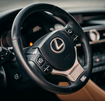 Lexus PR header nolisoliph