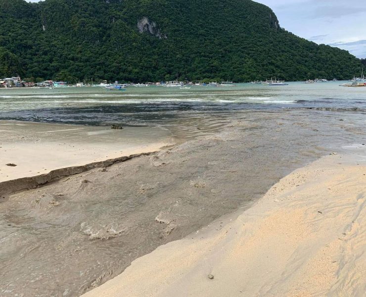 Palawan El Nido Beach Water Black Romar Miranda header image nolisoliph