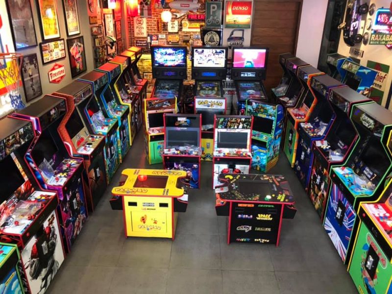 Miss the arcade? You can bring these ’80s Pacman, Street Fighter and
