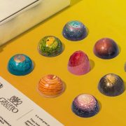 auro chocolate bonbon