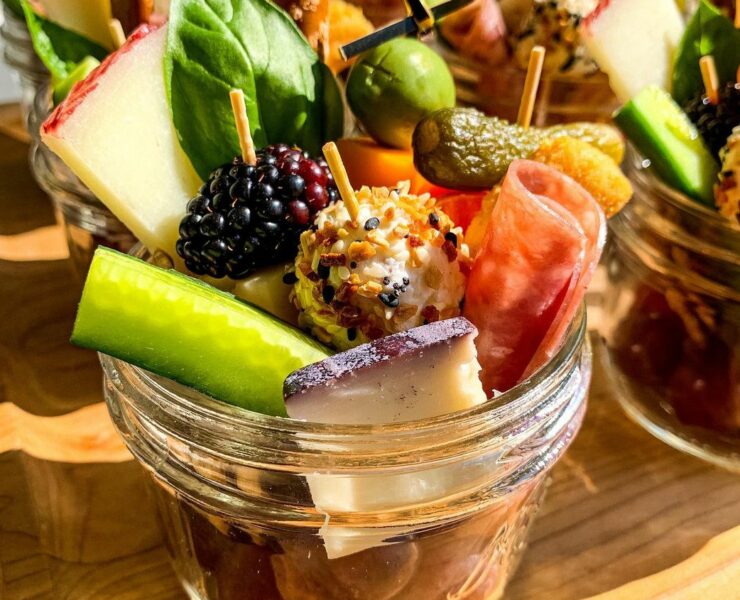 Jarcuterie Noble Grazes header nolisoliph