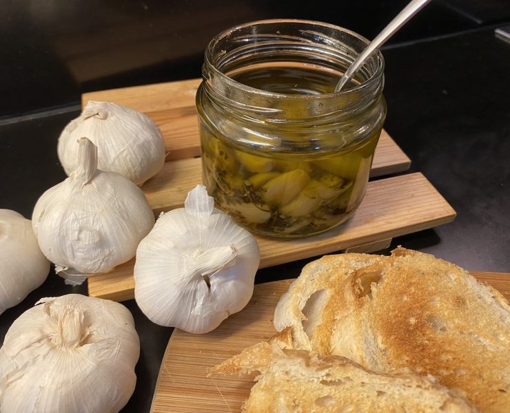 Garlic Confit recipe header option 2 nolisoliph