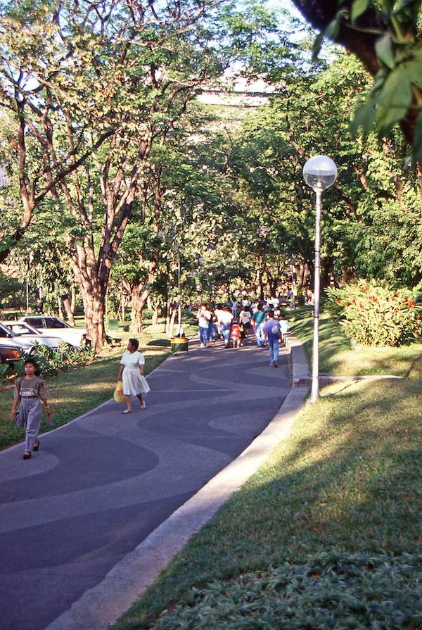 GREENBELT - 80 Photos & 17 Reviews - Greenbelt Park Walkway