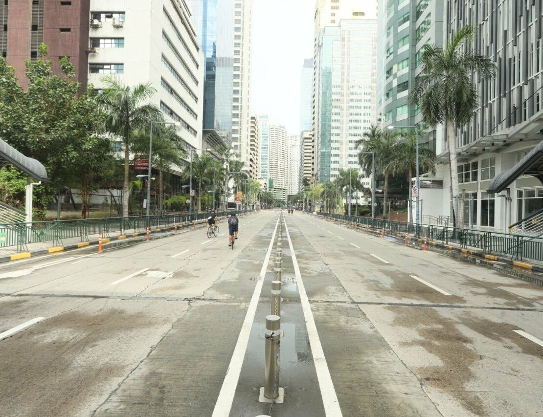 Emerald Ave. in Ortigas only open to foot traffic on Sundays - NOLISOLI