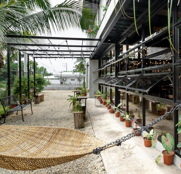 common crew panglao bohol