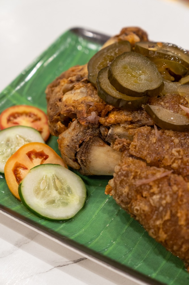 Crispy pata