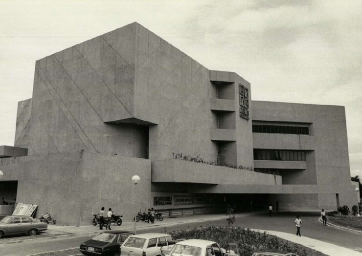 greenbelt 1 when it was first opened as greenbelt square designed by leandro v. locsin